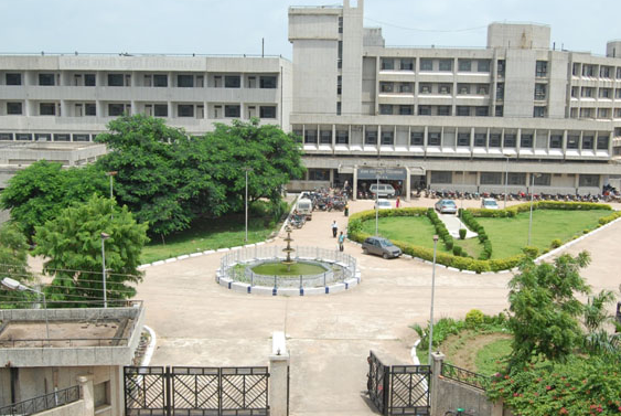 Development: रीवा के गांधी मेमोरियल एवं सुपर स्पेशलिटी हॉस्पिटल